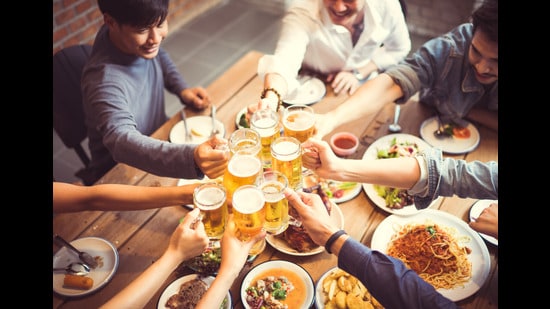 Due to good response by licensees, the provision to allow bars to remain open till 3 am has been retained in the new excise policy. (Getty Images/iStockphoto)