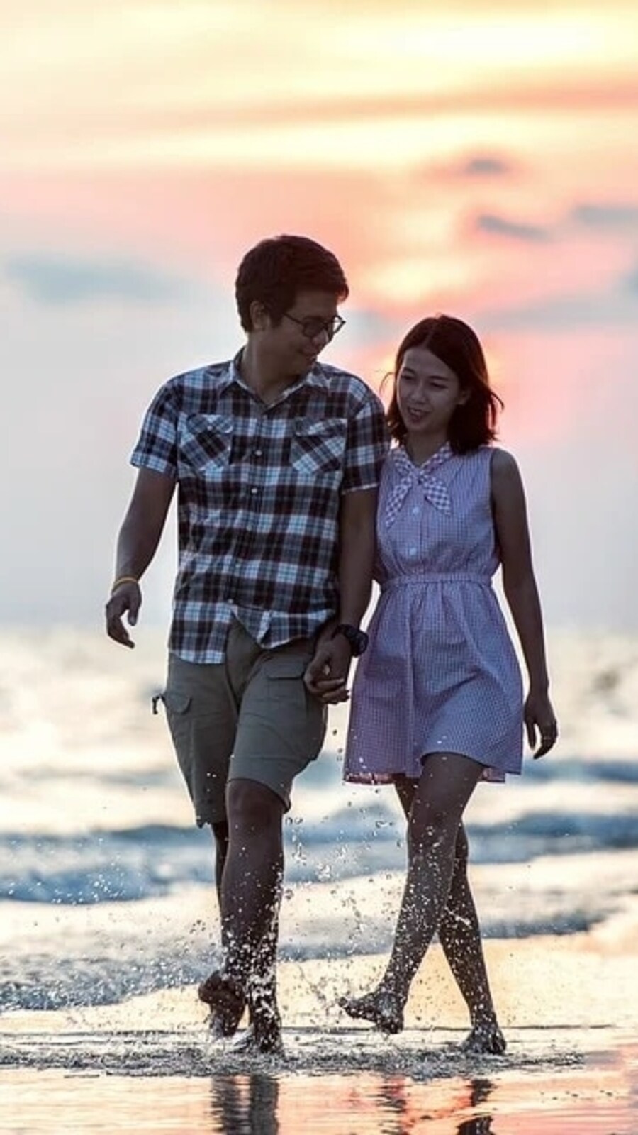 Ways by which your partner impacts your life: Therapist explains (Pixabay)