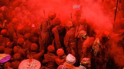 Mathura and Vrindavan: These are the birthplaces of Lord Krishna, and the Holi celebrations here are legendary. People come from all over India and the world to take part in the festivities. (Unsplash) Mathura and Vrindavan: These are the birthplaces of Lord Krishna, and the Holi celebrations here are legendary. People come from all over India and the world to take part in the festivities. (Unsplash)