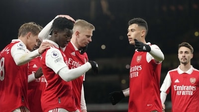 Arsenal's Gabriel Martinelli, second from right, celebrates with teammates after scoring his side's fourth goal during the English Premier League soccer match between Arsenal and Everton at the Emirates stadium in London, Wednesday, March 1, 2023. (AP Photo/Kirsty Wigglesworth) (AP) Arsenal's Gabriel Martinelli, second from right, celebrates with teammates after scoring his side's fourth goal during the English Premier League soccer match between Arsenal and Everton at the Emirates stadium in London, Wednesday, March 1, 2023. (AP Photo/Kirsty Wigglesworth) (AP)