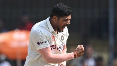 Umesh Yadav took three as Australia were all out for 197 with a lead of 88 runs. (AFP) Umesh Yadav took three as Australia were all out for 197 with a lead of 88 runs. (AFP)