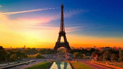 1. Paris, France: Paris is the most popular tourist destination in the world. From its iconic Eiffel Tower to its world-famous museums and galleries, Paris has something for everyone. 1. Paris, France: Paris is the most popular tourist destination in the world. From its iconic Eiffel Tower to its world-famous museums and galleries, Paris has something for everyone. 