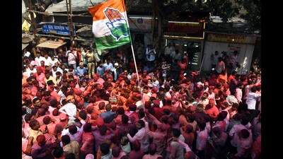 MVA party workers celebrate Congress candidate Ravindra Dhangekar’s win in Kasba Peth on Thursday. (HT PHOTO) MVA party workers celebrate Congress candidate Ravindra Dhangekar’s win in Kasba Peth on Thursday. (HT PHOTO)