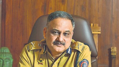 Mumbai, India - December 02, 2022: Vivek Phansalkar, Mumbai Police Commissioner at CP Office, in Mumbai, India, on Friday, December 02, 2022. (Photo by Anshuman Poyrekar/Hindustan Times) (Anshuman Poyrekar/HT PHOTO) Mumbai, India - December 02, 2022: Vivek Phansalkar, Mumbai Police Commissioner at CP Office, in Mumbai, India, on Friday, December 02, 2022. (Photo by Anshuman Poyrekar/Hindustan Times) (Anshuman Poyrekar/HT PHOTO)
