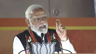 Prime Minister Narendra Modi addresses BJP workers at the party headquarters