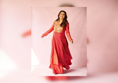 Kajol's comfy yet very stylish look in the palazzo set featuring an embellished flared kurta and palazzo pants in a must have. (Instagram/@kajol) Kajol's comfy yet very stylish look in the palazzo set featuring an embellished flared kurta and palazzo pants in a must have. (Instagram/@kajol)