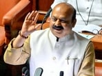 Siddaramaiah is heard saying that people have to be paid <span class='webrupee'>₹</span>500 to attend political rallies in the purported video. Siddaramaiah is heard saying that people have to be paid <span class='webrupee'>₹</span>500 to attend political rallies in the purported video.