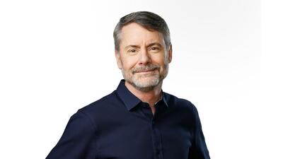 Bob Borchers, vice president of Apple’s Worldwide Product Marketing division. Bob Borchers, vice president of Apple’s Worldwide Product Marketing division.