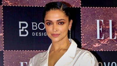 Deepika Padukone poses for photos at the 'Elle Beauty Awards 2022', in Mumbai on Nov. 16, 2022. (PTI Photo) Deepika Padukone poses for photos at the 'Elle Beauty Awards 2022', in Mumbai on Nov. 16, 2022. (PTI Photo)