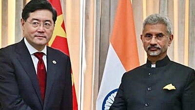 External affairs minister S Jaishankar with Chinese foreign minister Qin Gang on the sidelines of the G20 Foreign Ministers' Meeting in New Delhi on Thursday. (PTI Photo) (HT_PRINT) External affairs minister S Jaishankar with Chinese foreign minister Qin Gang on the sidelines of the G20 Foreign Ministers' Meeting in New Delhi on Thursday. (PTI Photo) (HT_PRINT)