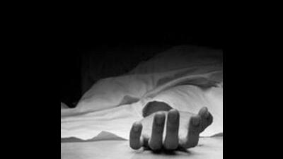Two motorcycle-borne miscreants snatched a purse from a woman scooterist Prabhjit Kaur. As the latter tried to chase the snatchers, she rammed her two wheeler in a tractor trolley. (Representational Photo (Getty Images/iStockphoto))