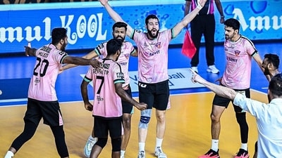 Bengaluru Torpedoes players in action (PVL) Bengaluru Torpedoes players in action (PVL)