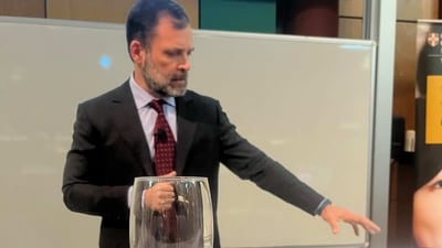 Rahul Gandhi delivered a lecture at Cambridge University on Learning to Listen in the 21st century. Rahul Gandhi delivered a lecture at Cambridge University on Learning to Listen in the 21st century.