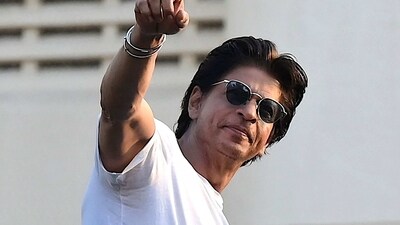 Bollywood actor Shah Rukh Khan greets fans during his birthday celebrations at his Mannat residence in Mumbai. (File/AFP)