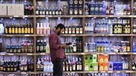 It was the responsibility of such businesses to ensure that there was no nuisance or physical tiff after people had been drinking, said a letter from the joint commissioner of police. (Pic for representation)