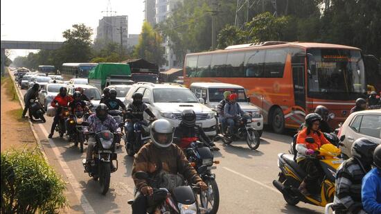 The Chandigarh administration had banned registration of non-electric two wheelers till March 31 in February this year, after the vehicles’ quota under the Electric Vehicle policy got exhausted for the current year financial year. (HT Photo)