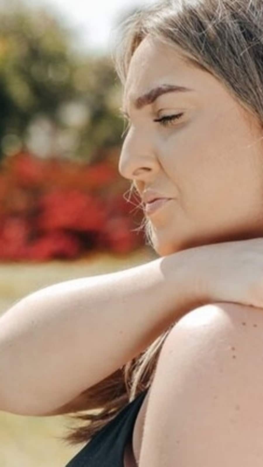Frozen shoulder is common among diabetics because uncontrolled blood sugar levels can alter collagen, a crucial protein that makes up your connective tissue. (Pexels)