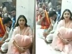 Anushka Sharma and Virat Kohli recently paid a visit to Mahakaleshwar Temple. Anushka Sharma and Virat Kohli recently paid a visit to Mahakaleshwar Temple.