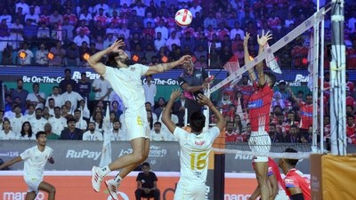 Still from match between Ahmedabad Defenders and Calicut Heroes (PVL) Still from match between Ahmedabad Defenders and Calicut Heroes (PVL)
