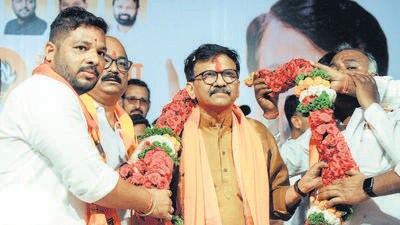 Late on Wednesday, the state legislature appointed a 15-member privilege committee headed by BJP MLA Rahul Kul. The committee comprises opposition members from the Congress and Nationalist Congress Party, but has no member from the Uddhav Thackeray-led Shiv Sena. The first meeting of the committee was held on Friday at Vidhan Bhavan. (HT PHOTO) Late on Wednesday, the state legislature appointed a 15-member privilege committee headed by BJP MLA Rahul Kul. The committee comprises opposition members from the Congress and Nationalist Congress Party, but has no member from the Uddhav Thackeray-led Shiv Sena. The first meeting of the committee was held on Friday at Vidhan Bhavan. (HT PHOTO)