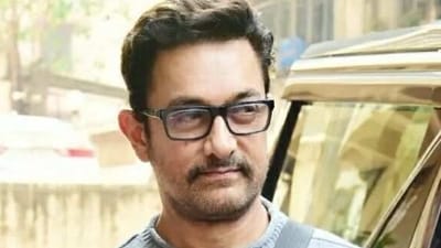 Aamir Khan spotted in Mumbai. (Yogen Shah) Aamir Khan spotted in Mumbai. (Yogen Shah)