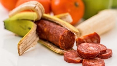 Avoid Processed Foods: Processed foods are often high in unhealthy fats, preservatives, and added sugar. Instead, opt for fresh, whole foods and ingredients that are as close to their natural state as possible. (Pexels) Avoid Processed Foods: Processed foods are often high in unhealthy fats, preservatives, and added sugar. Instead, opt for fresh, whole foods and ingredients that are as close to their natural state as possible. (Pexels)