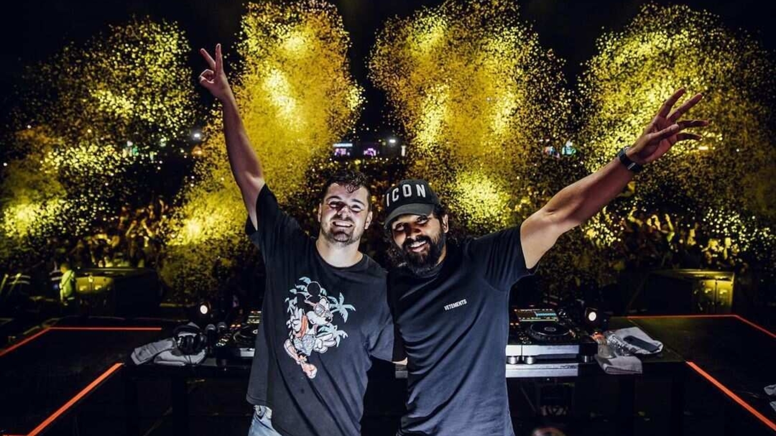 Allu Arjun grooves to Pushpa song O Antava as he joins DJ Martin Garrix ...