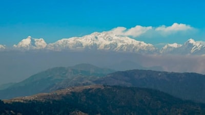 Sandakphu Trek, West Bengal: This trek takes hikers through some of the most spectacular views of the Eastern Himalayas, including the four highest peaks in the world. (Instagram/@just_an_ordinary_trekker)