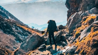 Hampta Pass Trek, Himachal Pradesh: This trek takes hikers through the beautiful Lahaul and Spiti Valleys, and offers stunning views of the Pir Panjal and Dhauladhar ranges. (Unsplash)