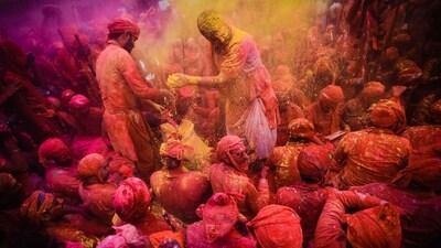 This Holi, check out the way your zodiac sign reflects your festive mood. (Unsplash) This Holi, check out the way your zodiac sign reflects your festive mood. (Unsplash)