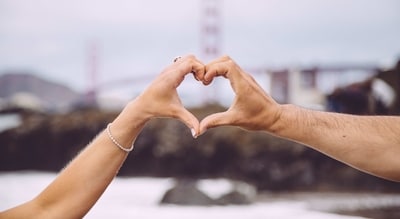 Signs that you are in spiritual love (Photo by Edgar Chaparro on Unsplash) Signs that you are in spiritual love (Photo by Edgar Chaparro on Unsplash)