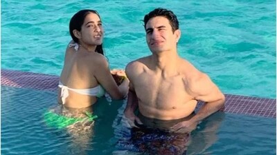 Ibrahim Ali Khan and Sara Ali Khan occasionally go on vacations together. Their mom Amrita Singh also joins them. Ibrahim Ali Khan and Sara Ali Khan occasionally go on vacations together. Their mom Amrita Singh also joins them. 