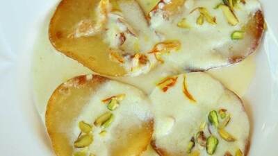 Holi 2023: Simple and delicious Malpua recipes you can try at home Holi 2023: Simple and delicious Malpua recipes you can try at home