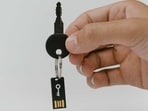 The advantages of using keychain pen drives are its compact size and easy-to-use design.