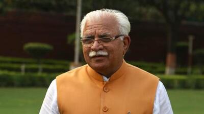 Haryana chief minister Manohar Lal Khattar assured that the state government will further strengthen the Panchayati Raj Institutions (PRIs), and a separate engineering wing has been constituted in zila parishads. (HT Photo)