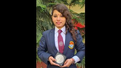 Ramgarhia Girls College student Neelam Kumari. (HT Photo) Ramgarhia Girls College student Neelam Kumari. (HT Photo)