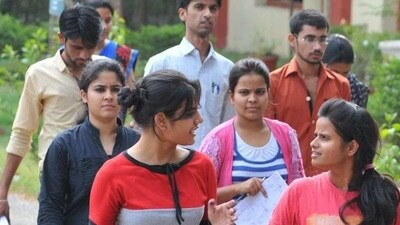APSC CCE Prelims 2023 admit card today on apsc.nic.in (Shankar Mourya/HT photo/For representation) APSC CCE Prelims 2023 admit card today on apsc.nic.in (Shankar Mourya/HT photo/For representation)