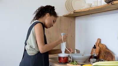 Blenders: Blenders are a great way to make smoothies, soups, and sauces quickly. They're also great for making healthy snacks like hummus and guacamole. (Pexels) Blenders: Blenders are a great way to make smoothies, soups, and sauces quickly. They're also great for making healthy snacks like hummus and guacamole. (Pexels)