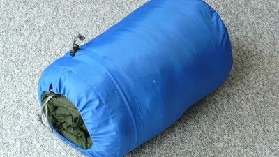 2. Sleeping Bag: A warm and comfortable sleeping bag is key for a good night's sleep. Look for one that is rated for the temperature you’ll be camping in and that is made from a durable material. (Pixabay)