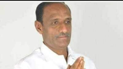 According to local media, Gangadhar went to KR Pet assembly constituency on Monday to discuss with party workers about the poll preparation.