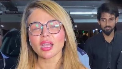 Rakhi Sawant had a long interaction with media at the Mumbai airport on Monday. (Viral Bhayani) Rakhi Sawant had a long interaction with media at the Mumbai airport on Monday. (Viral Bhayani)