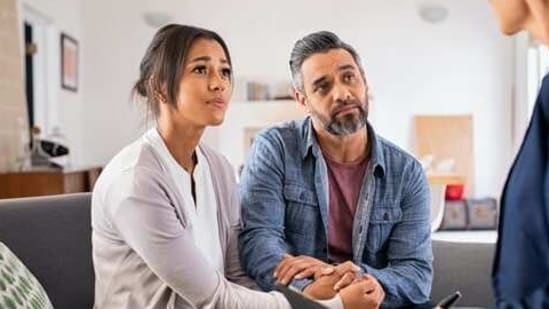 Daily Love and Relationship Horoscope 2023: Find out love predictions for March 8.
