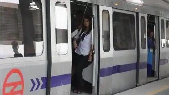 All metro services, except the ones between Rajiv Chowk and Central Secretariat will start from 2:30pm on Holi day (Wednesday). (File Photo)