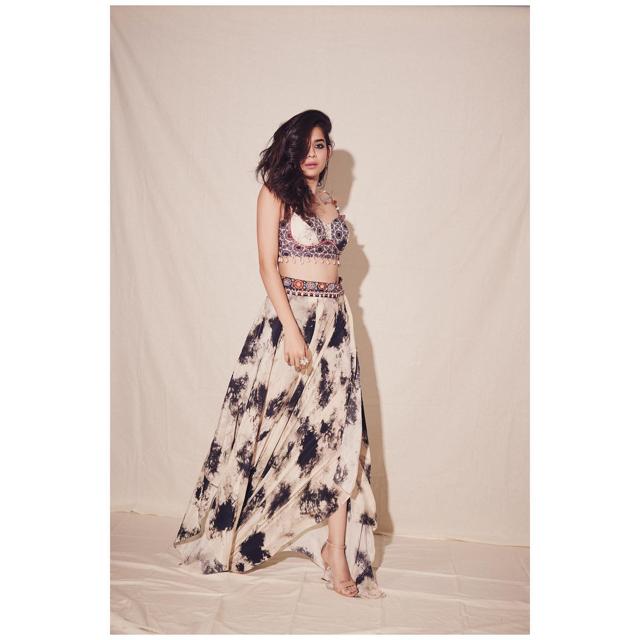 Make a stylish splash this Holi Make a stylish splash this Holi