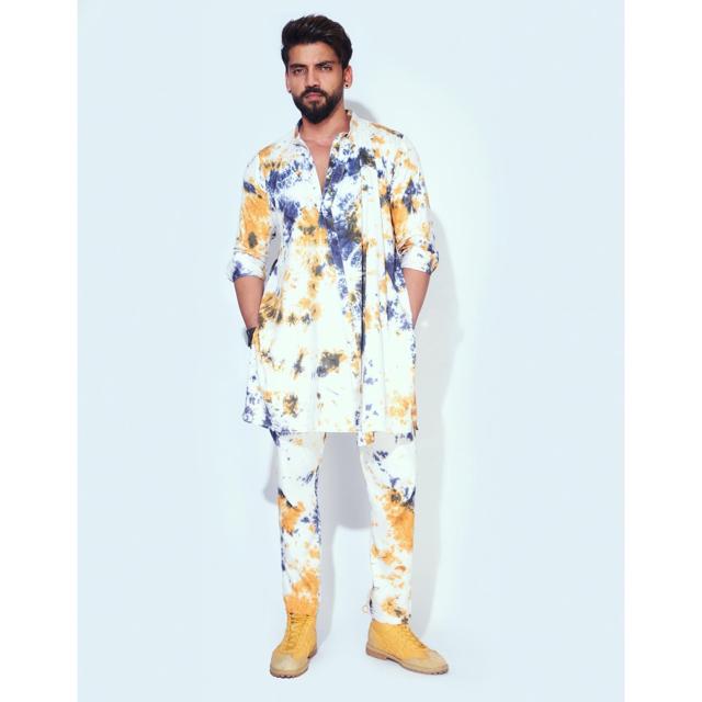 Make a stylish splash this Holi Make a stylish splash this Holi