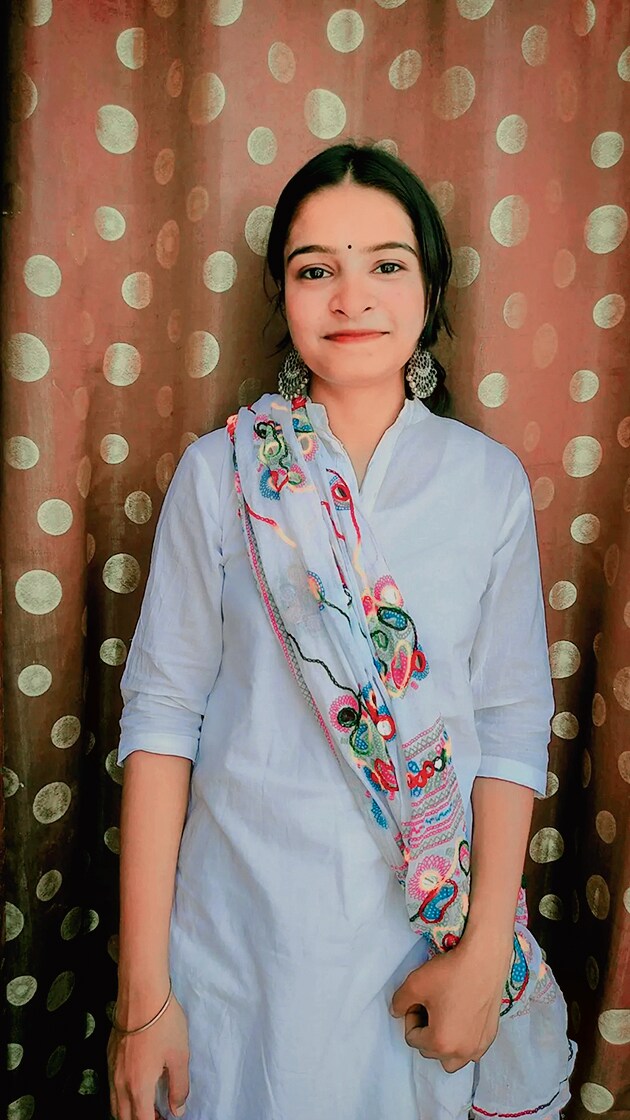 Ashita Singh has put together her Holi look with a dupatta from an Instagram store and salwaar kameez from Sarojini Nagar market.