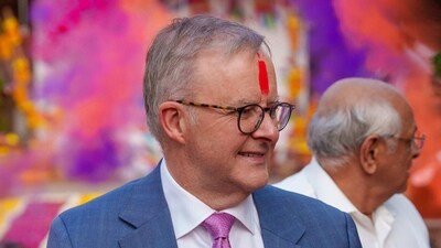 After the visit to Sabarmati Ashram, the Australian PM participated in the Holi celebrations in Gujarat. (Twitter) After the visit to Sabarmati Ashram, the Australian PM participated in the Holi celebrations in Gujarat. (Twitter)