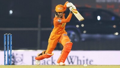 Harleen Deol plays a shot during the Women's Premier League 2023 match against Royal Challengers Bangalore (Gujarat Giants Twitter)