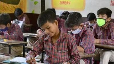 DEO (secondary) Harjit Singh says smaller districts which have fewer schools have more students registered, but in Ludhiana, the response has been tepid. (HT File) DEO (secondary) Harjit Singh says smaller districts which have fewer schools have more students registered, but in Ludhiana, the response has been tepid. (HT File)