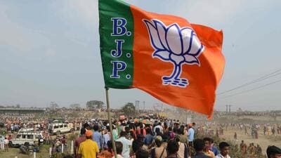 BJP MP S Muniswamy triggered a controversy after he shouted at a female vendor in Kolar for not wearing a ‘bindi’ on her forehead “ (AFP) BJP MP S Muniswamy triggered a controversy after he shouted at a female vendor in Kolar for not wearing a ‘bindi’ on her forehead “ (AFP)